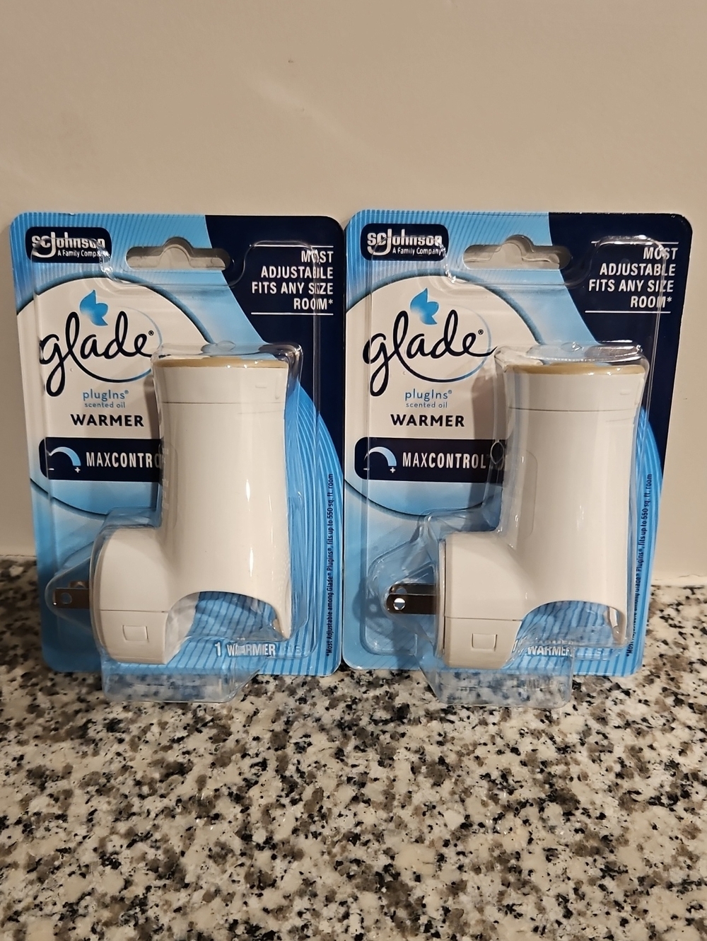 Glade White PlugIns MaxControl Scented Oil Warmers (Pack of 2)